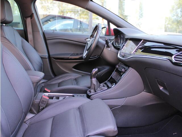 Opel ASTRA 1.2 Launch Elegance | Navi / Leder / Camera