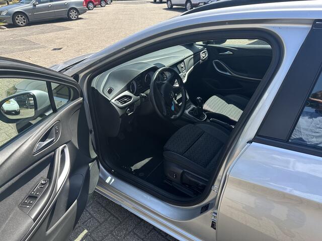 Opel ASTRA WORD VERWACHT: Sports Tourer 1.2 Business Executive