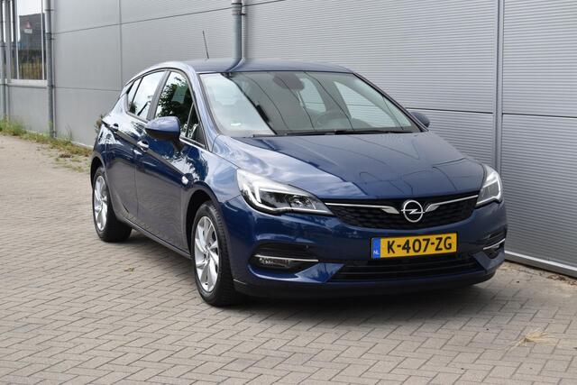 Opel ASTRA 1.2 Edition NAVI / CAMERA / TREKHAAK / Dubb. AGR stoel