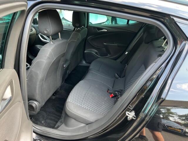 Opel ASTRA 1.0 Turbo Innovation AUTOMAAT Carplay PDC Navi