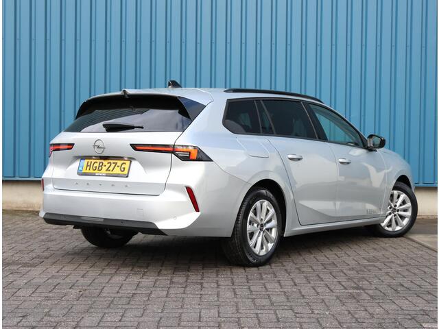 Opel ASTRA Sports Tourer 1.2 110PK Turbo Business Edition | AppleCarPlay/AndroidAuto | Camera | Navigatie | Stoel/Stuur verwarmd | AGR Bestuurdersstoel | Adaptive CruiseControl | Isofix | Privacy Glass |