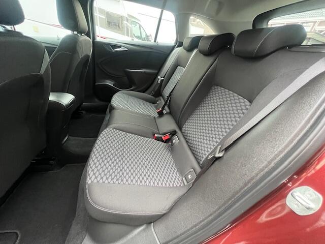 Opel ASTRA Sports Tourer 1.0 Business+