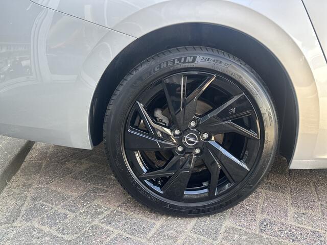 Opel ASTRA Sports Tourer 1.2 Turbo GS Key less/Camera V+A/Stoel en stuurverwarming.