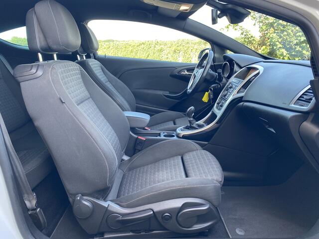 Opel ASTRA GTC 1.6 Turbo Sport 200PK [ 2e eig.dealer oh,20``lmv ]