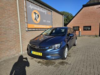 opel-astra-1.0-edition
