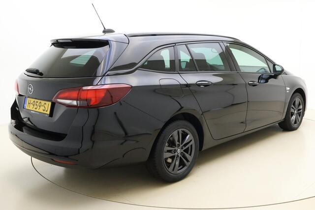 Opel ASTRA Sports Tourer 1.2 Turbo 130pk Edition 2020 | Navigatie | Achteruitrijcamera | Climate control | LED koplampen | Parkeersensoren | Lichtmetalen velgen | Extra getint glas | Dakrails