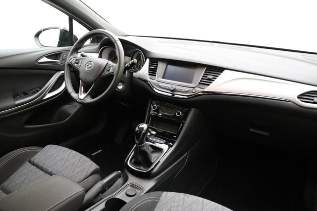 Opel ASTRA Sports Tourer 1.2 Turbo 130pk Edition 2020 | Navigatie | Achteruitrijcamera | Climate control | LED koplampen | Parkeersensoren | Lichtmetalen velgen | Extra getint glas | Dakrails