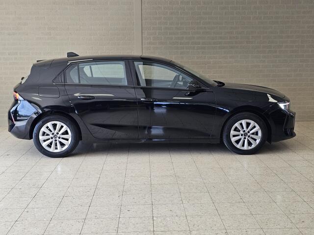 Opel ASTRA 1.2 Level 2