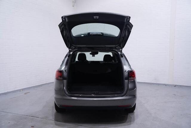 Opel ASTRA Sports Tourer 1.5 CDTI Edition Navi PDC Cruise Camera Apple Carplay