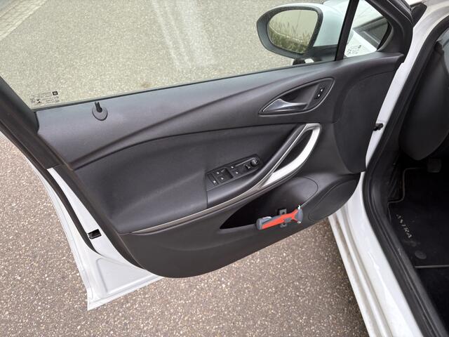 Opel ASTRA Sports Tourer 1.2 Edition / NAVI / AIRCO / CRUISE / 156dkm! NAP! / INCL BTW