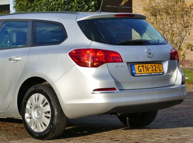 Opel ASTRA Sports Tourer 1.4 | all-season-banden | airco | trekhaak