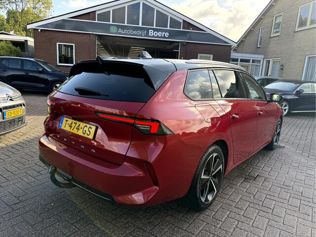 Opel ASTRA Sports Tourer 1.2 130pk Level 4 17''Lmv, Trekhaak, Camera, App Connect