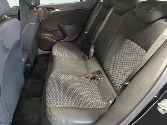 Opel ASTRA 1.0 Business+