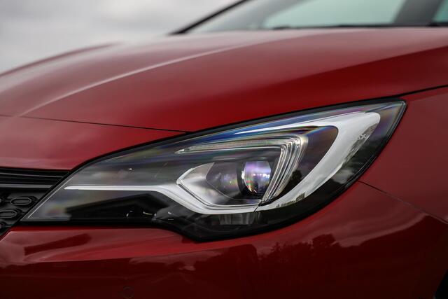 Opel ASTRA 1.2 Turbo 130 PK Launch Elegance ? Matrix-LED ? AGR ? Bose