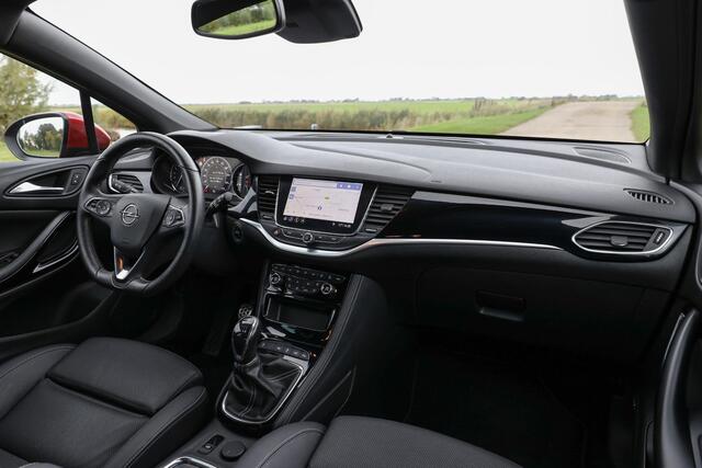 Opel ASTRA 1.2 Turbo 130 PK Launch Elegance ? Matrix-LED ? AGR ? Bose