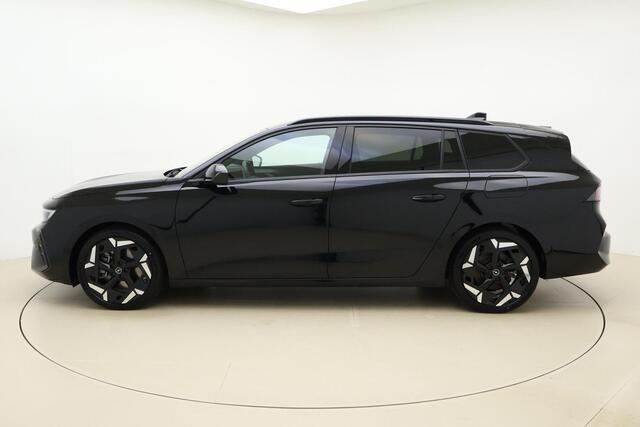 Opel ASTRA Sports Tourer 1.6 Turbo Plug In Hybrid 225 pk GSE | Alcantara bekleding | HUD | 18" LMV | Black pakket | Matrix verlichting | Winterpakket | Actieve vering |