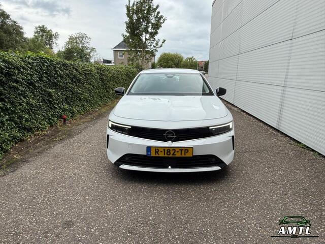 Opel ASTRA - 1.2 Edition