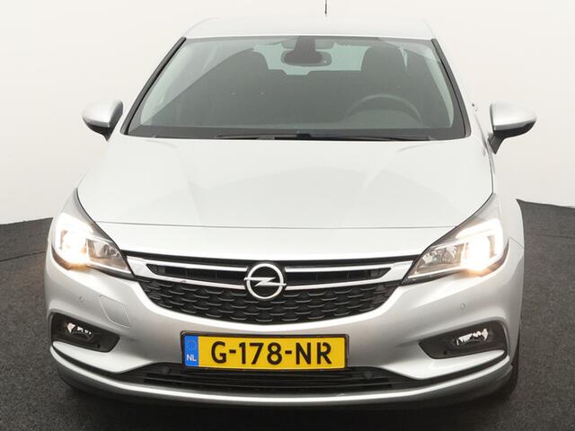 Opel ASTRA 1.0 Turbo 120 Jaar Edition Airco, Apple Carplay/Android Auto, Bluetooth, Boordcomputer, Cruise control, Elek. Stabiliteits Programma, Stuur multifunctioneel, Regensensor, Warmtewerend glas, Navigatiesysteem full map De Opel Astra 1.0 Turbo 120 Jaar Editio