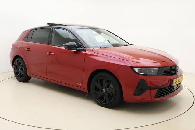 Opel ASTRA 1.6 Hybrid Level 4 180 PK Automaat | Navigatie | Glazen schuif kanteldak | Camera | Alcantara bekleding | Zwart dak | Keyless | Camera