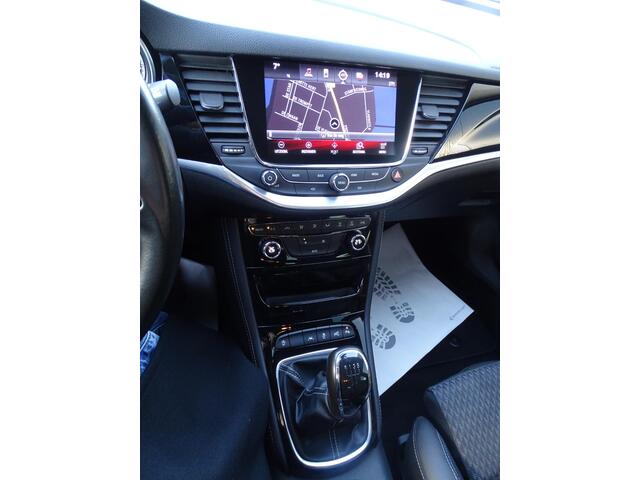 Opel ASTRA 1.0 Innovation 6-bak| MULTIMEDIA| NAVIGATIE| AIRCO/ECC| CRUISECONTROL| CAMERA| SPORT STOELEN| PARKEERSENSOREN