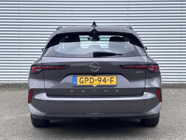 Opel ASTRA ST Edition 1.6 Turbo 180pk HYbrid e-EAT8 | TREKHAAK | ADAPTIVE CRUISE | 180° CAMERA | DRAADLOOS LADEN | 17 INCH | FULL LED | ISOFIX |