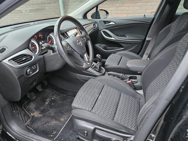 Opel ASTRA 1.0 Online Edition