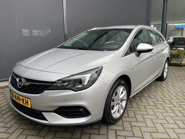 Opel ASTRA Sports Tourer 1.2 Business Elegance Airco - Cruise control - Parkeersensoren voor en achter - Achteruitrijcamera - Navigatie - Bluetooth - Keyless start and entry - Start/stop systeem - Stuur leder - Stuur multifunctioneel
