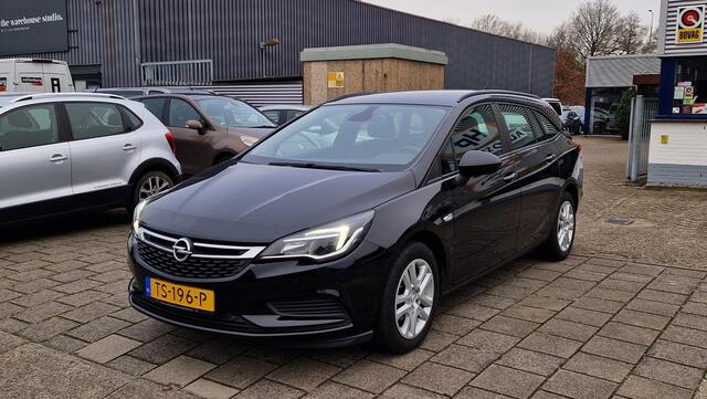 Opel ASTRA Sports Tourer 1.0 Online Edition