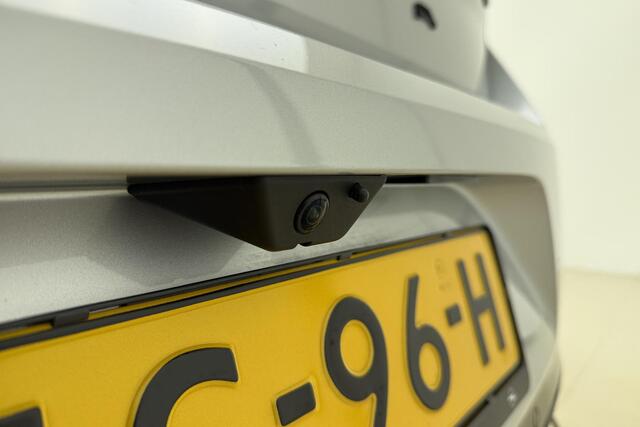 Opel ASTRA 1.2 Turbo Hybrid GS 5 Deurs | ECC | Navigatie | Camera | Winter pakket | Elektrisch Pakket | Led Verlichting | 17" LM-Velgen