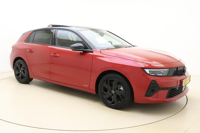 Opel ASTRA 1.6 Plug-In Hybrid Ultimate 5-Deurs | ECC | Navigatie | Elektrisch Schuif/Kanteldak | Winter Pakket | Camera | Parkpilot | Cruise control | LM-Velgen