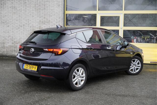 Opel ASTRA 1.0 5drs Online Edition BJ2018 Led | Navi | Pdc | App-Connect | Climate control | Cruise control | Extra getint glas