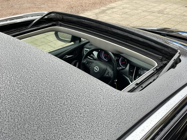 Opel ASTRA Sports Tourer 1.4 Business+ / Camera / Navi / Open Dak / 2017