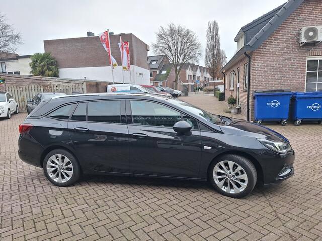 Opel ASTRA 1.0 Innovation