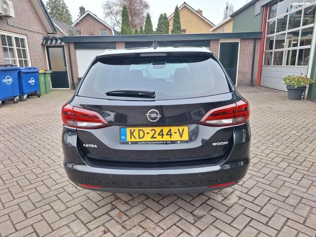 Opel ASTRA 1.0 Innovation