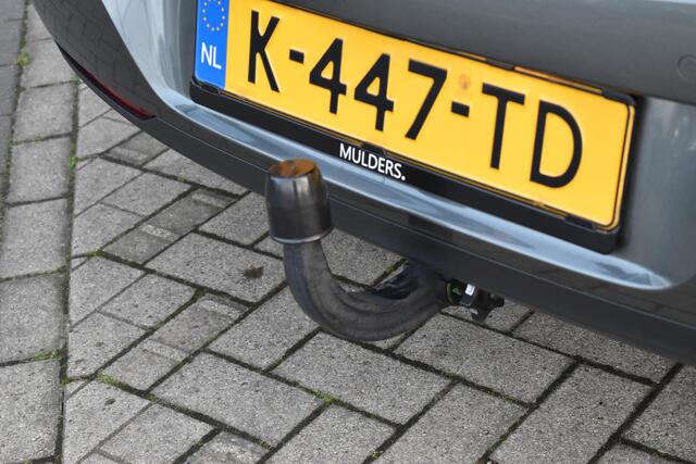 Opel ASTRA 1.2 Business Elegance | Trekhaak / parkeersensoren voor-achter / Climate
