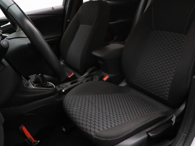 Opel ASTRA 130pk Edition Airco | Cruise | Carplay | Parkeersens. v+a