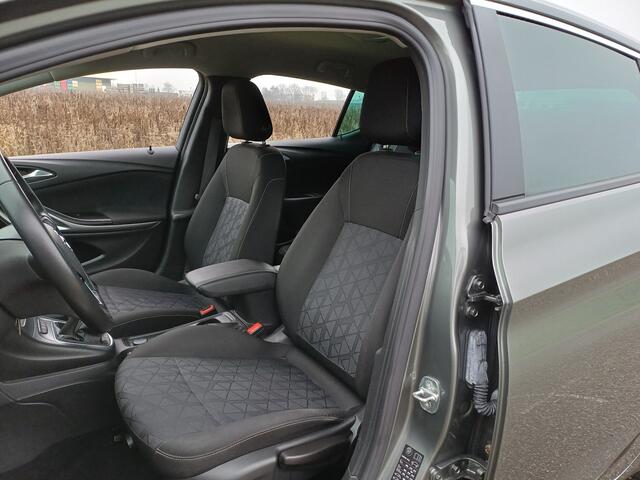 Opel ASTRA 1.0 Turbo 120 Jaar Edition /Clima/Cruise/Led//Navi/Parkeerh./