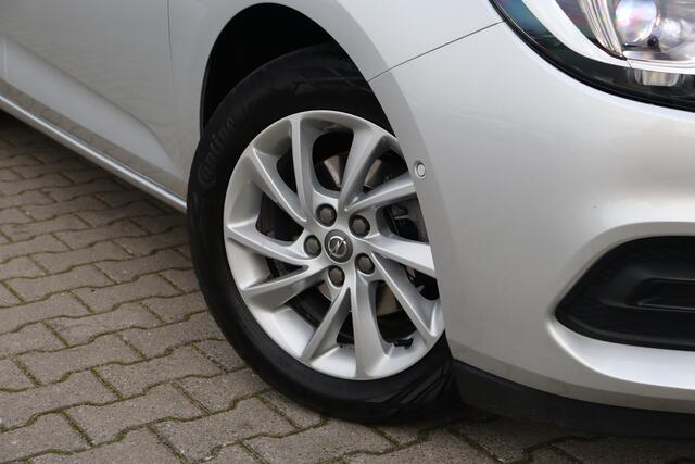 Opel ASTRA Sports Tourer 1.2 Elegance | Camera | Trekhaak | DAB |