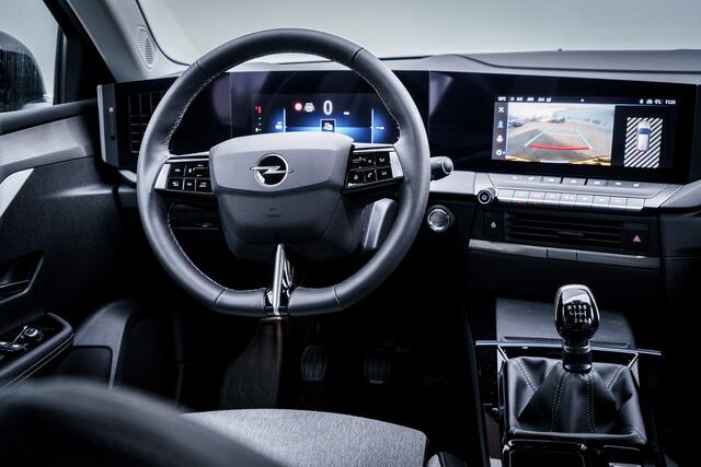 Opel ASTRA 1.2 130 Pk Business Elegance | LED | Carplay | Sportstoelen | Adap. cruise | Get. Glas | Stoelverw.