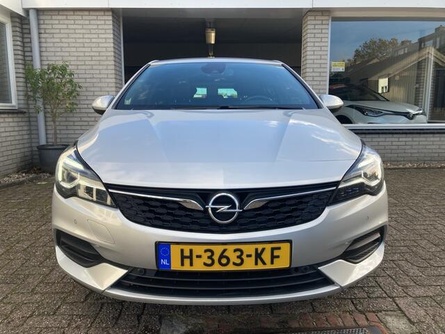 Opel ASTRA Elegance 110pk Navi / camera / clima airco