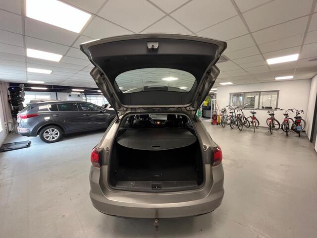 Opel ASTRA Sports Tourer 1.4 Turbo Innovation