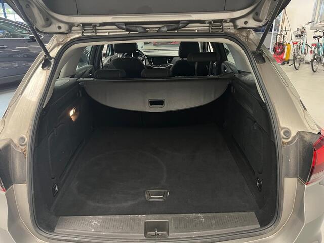 Opel ASTRA Sports Tourer 1.4 Turbo Innovation