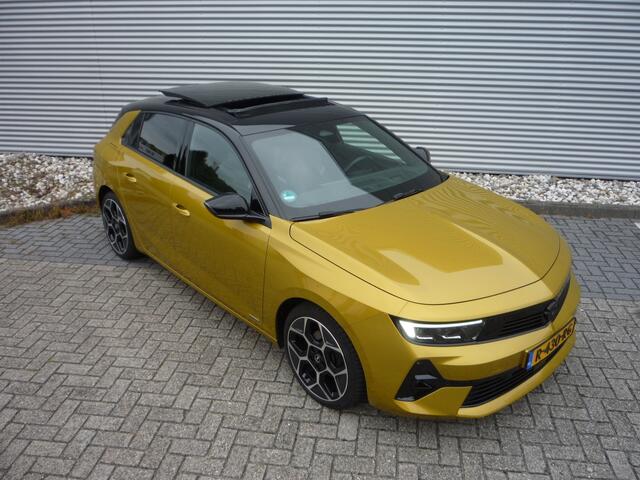 Opel ASTRA 1.2 Turbo (130Pk) Ultimate Intro Schuif/Kantel Navi Géén Aflever