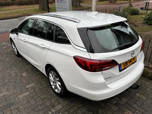 Opel ASTRA Sports Tourer 1.0 Business Executive