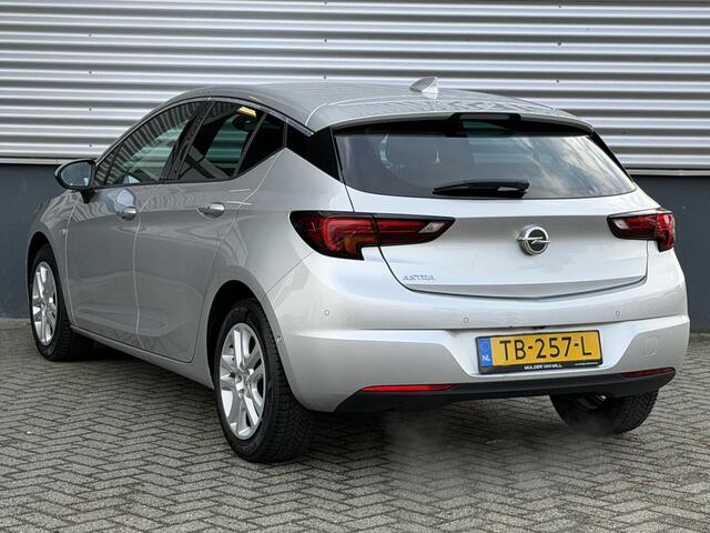 Opel ASTRA Innovation+ 1.0 Turbo 105pk | LED MATRIX | AGR-STOELEN | KEYLESS | APPLE CARPLAY / ANDROID AUTO | ZOMER EN WINTER SET | CAMERA | NAVI | ISOFIX |