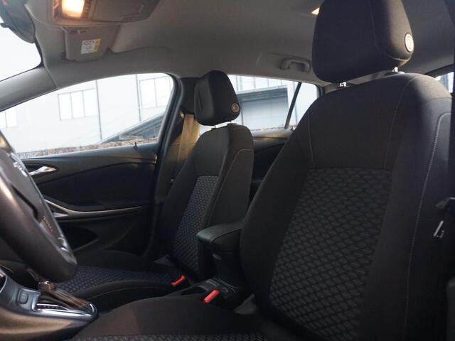 Opel ASTRA Sports Tourer 1.4 Edition All Seasonbanden