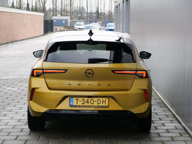 Opel ASTRA 1.2 Turbo 130 Pk Ultimate Camera's / DAB / Apple Carplay / Keyless