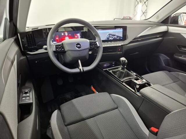 Opel ASTRA Sports Tourer 1.2 Turbo Business Edition / Camera / Stoel- en stuurverwarming