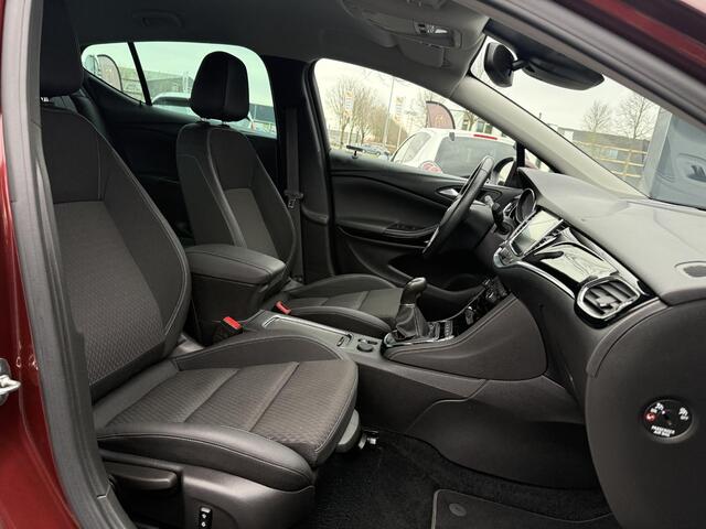 Opel ASTRA 1.0 Innovation 2e Eigenaar,Navi,Camera,Stuurverw,Stoelwerw,Dealer Onderhouden,Pdc V+A,Clima,Cruise,N.A.P,Weinig Km,Apk tot 05-2027