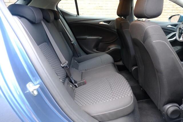 Opel ASTRA 1.0 Turbo 105pk 5-drs Online Editon | Navi | Airco | Cruise | PDC